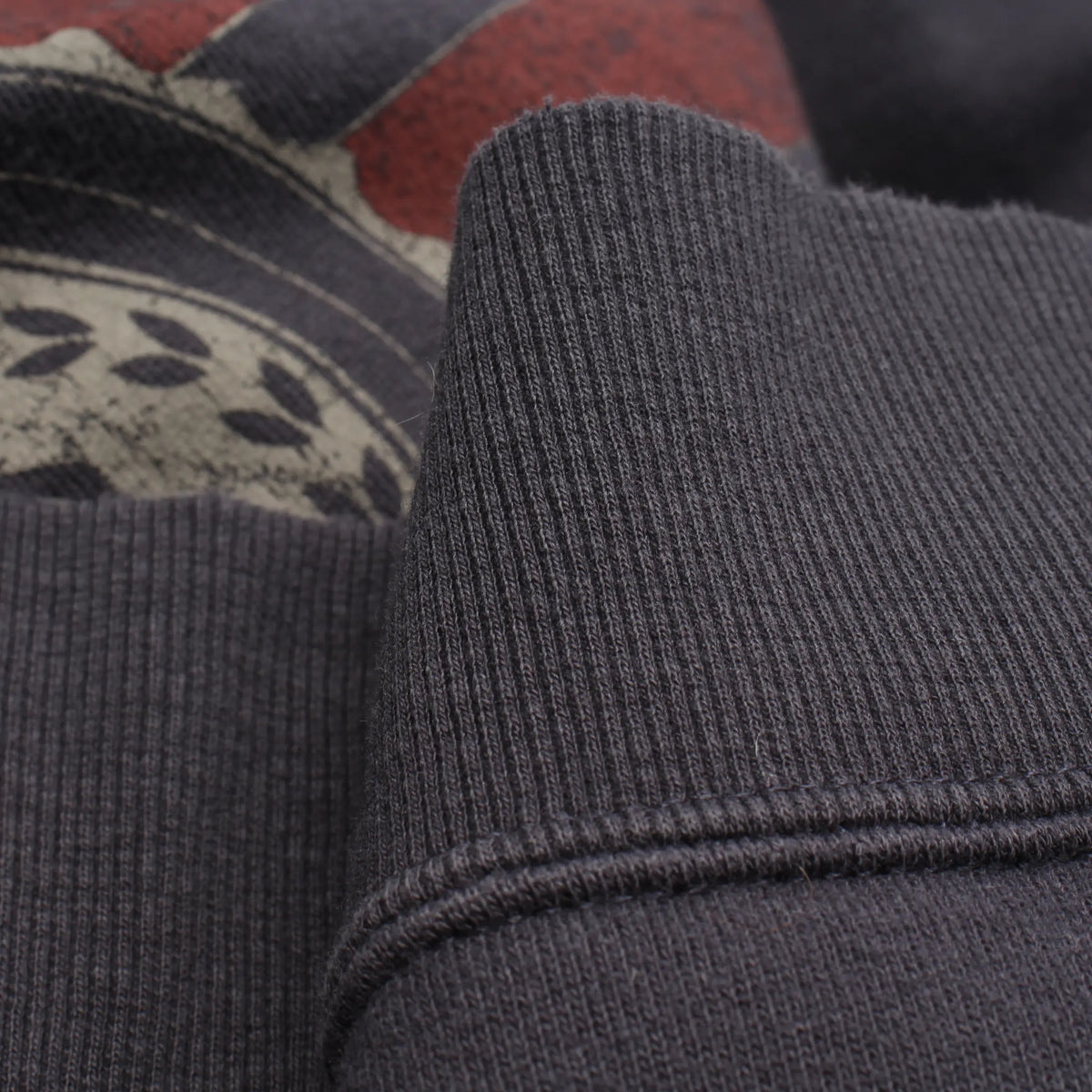 Archive Crest Hoodie – Dark Gray